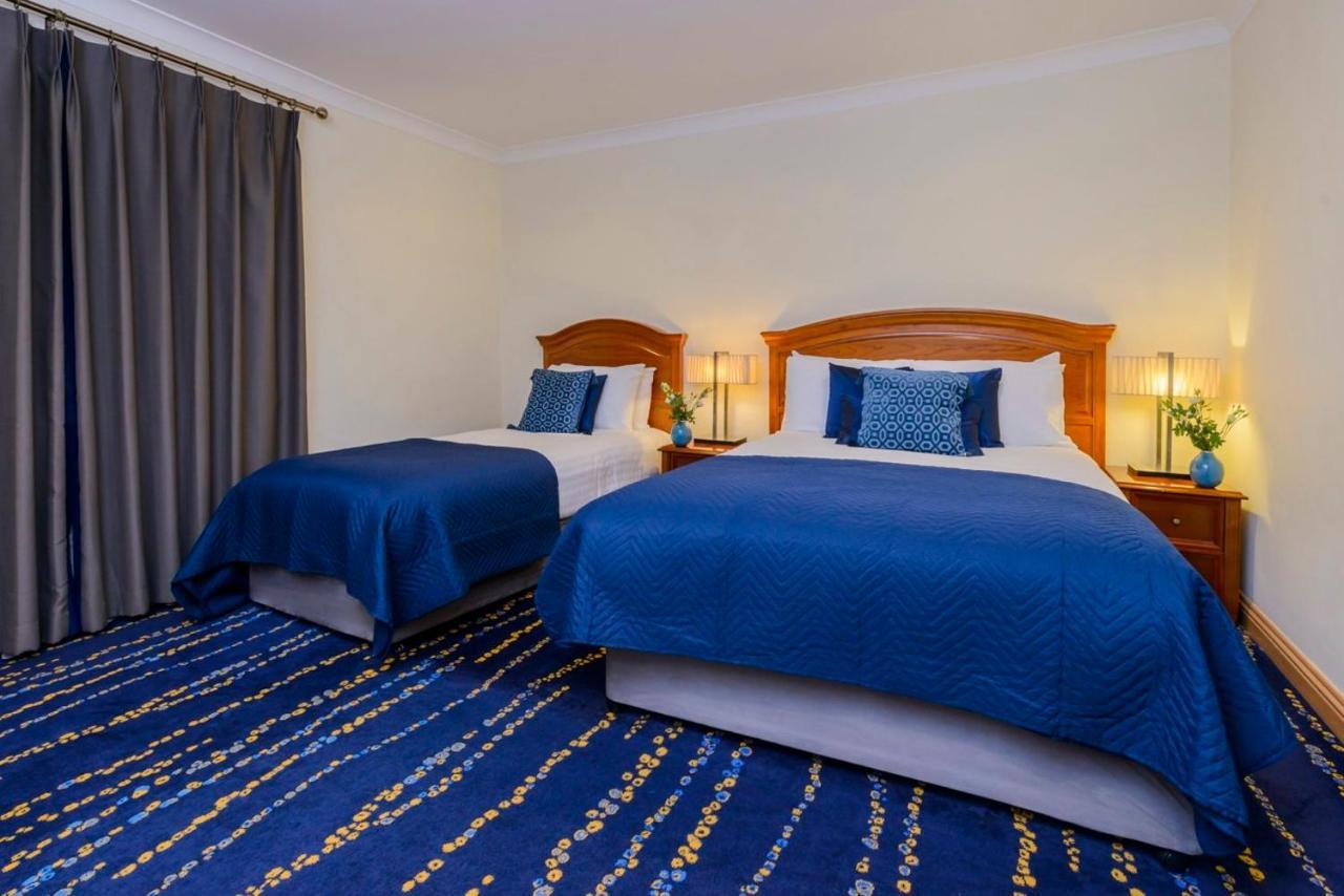 Park Place Apartments 킬라니 외부 사진