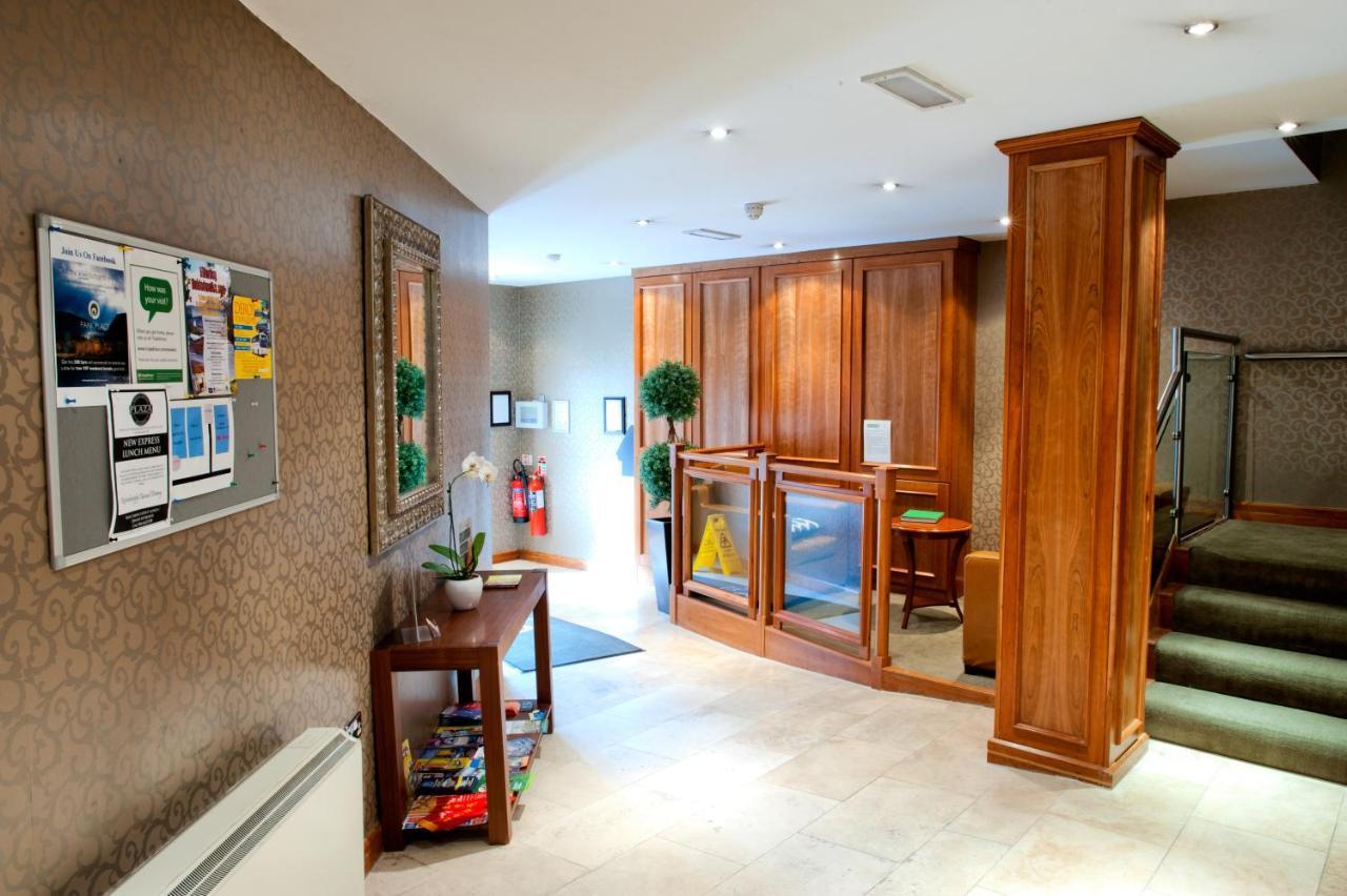 Park Place Apartments 킬라니 외부 사진